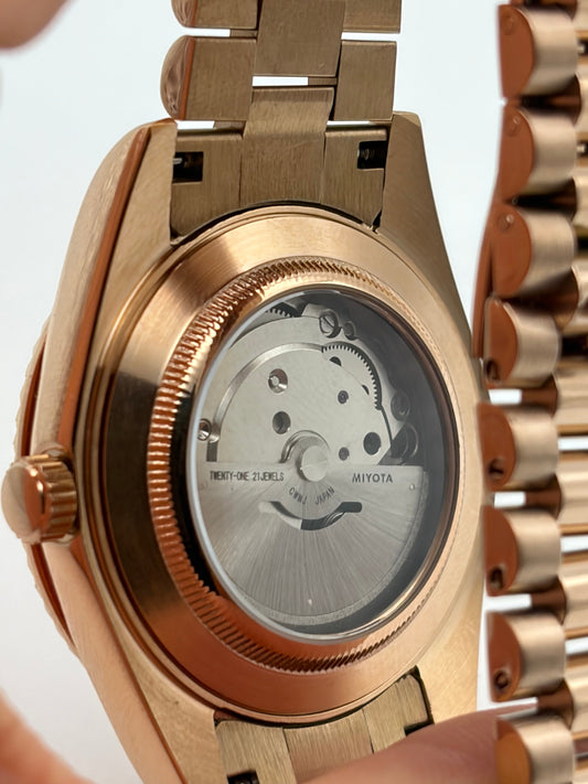 Sky dweller Rose Gold & Blue Seiko Mod — Détail cadran