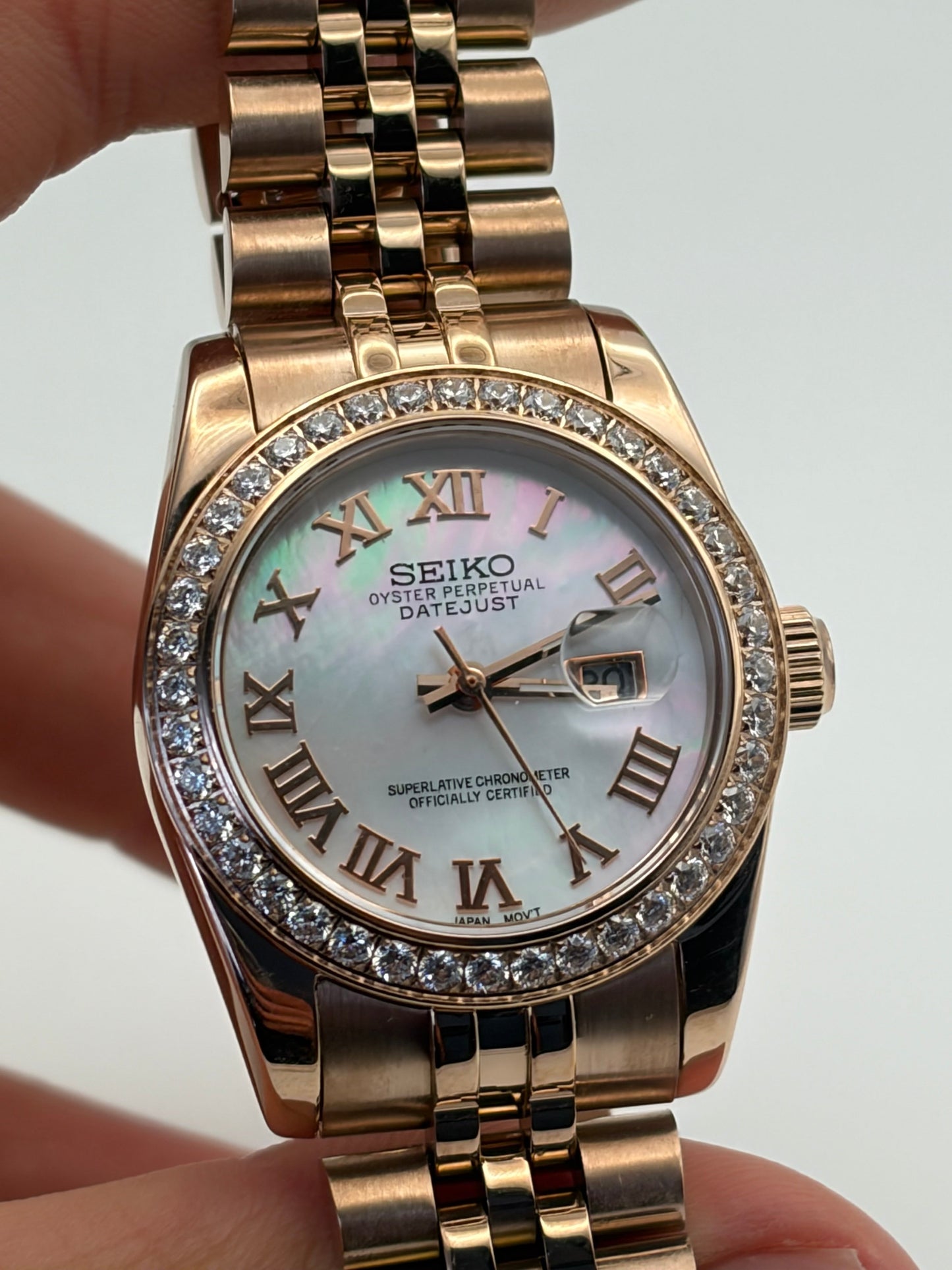 Datejust Mother Of Pearl Seiko Mod — Au poignet