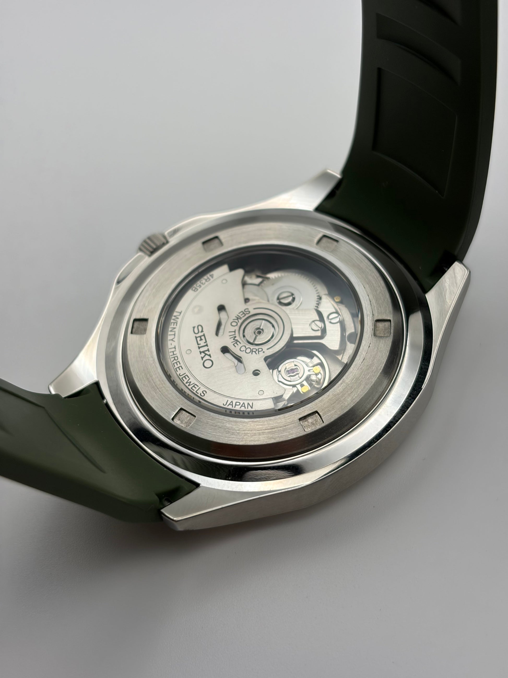 Aquanaut Green Seiko Mod — Vue de profil
