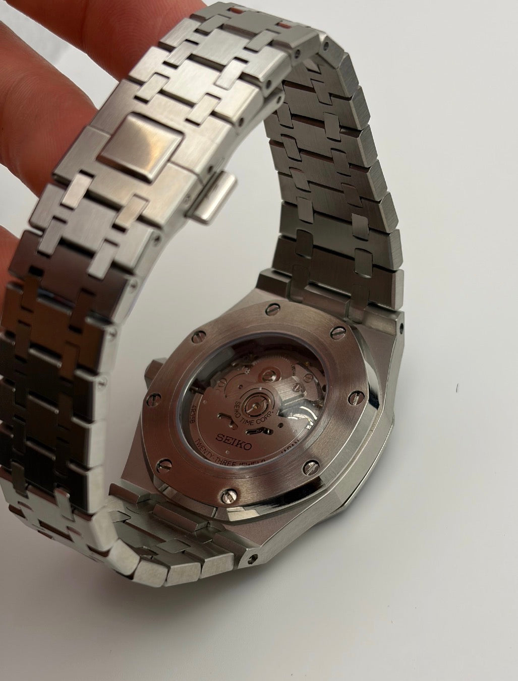 Royal Oak Skeleton Seiko Mod — Au poignet