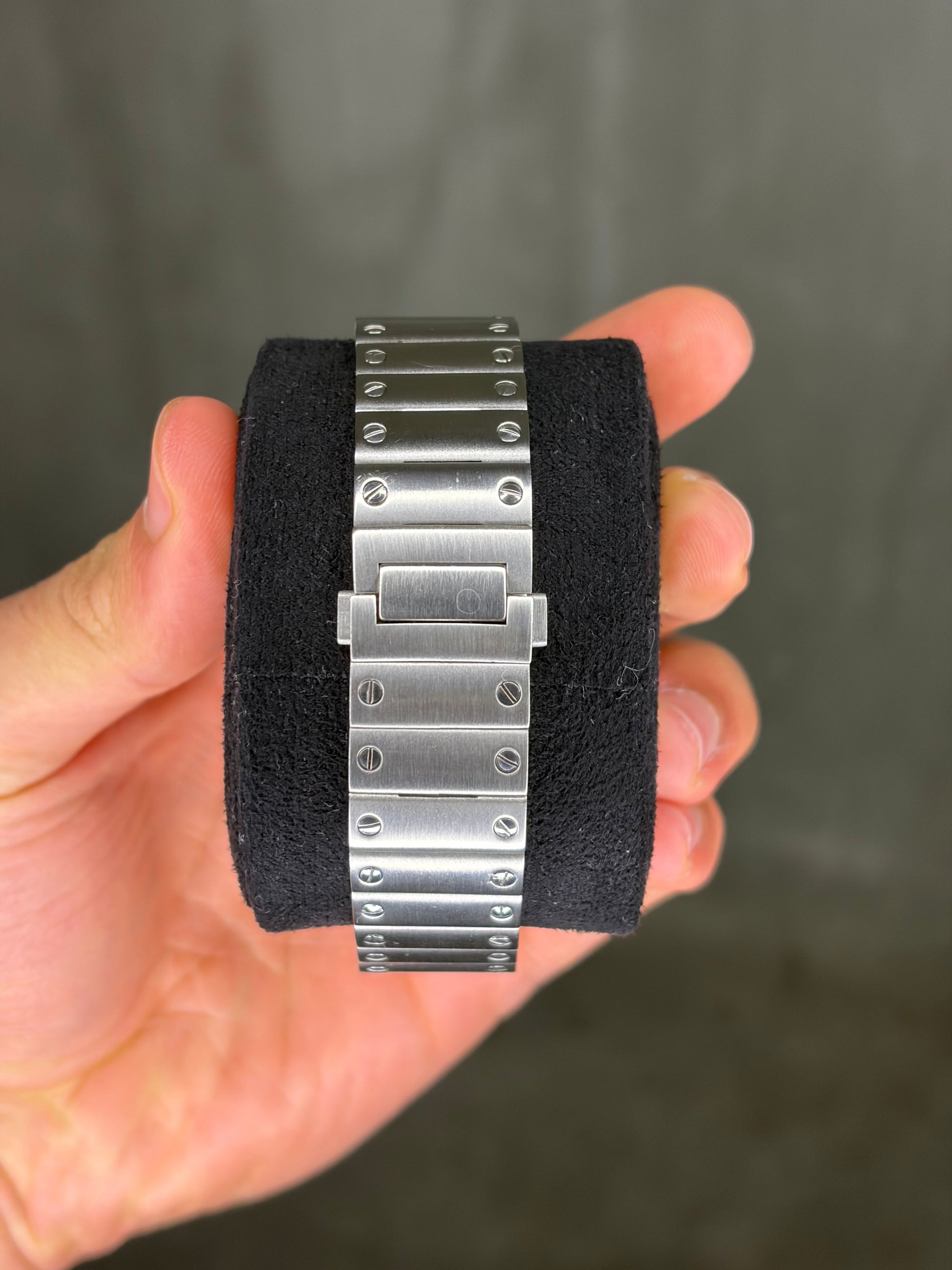 Santico Blue Fuck 9-5 Seiko Mod — Vue de profil