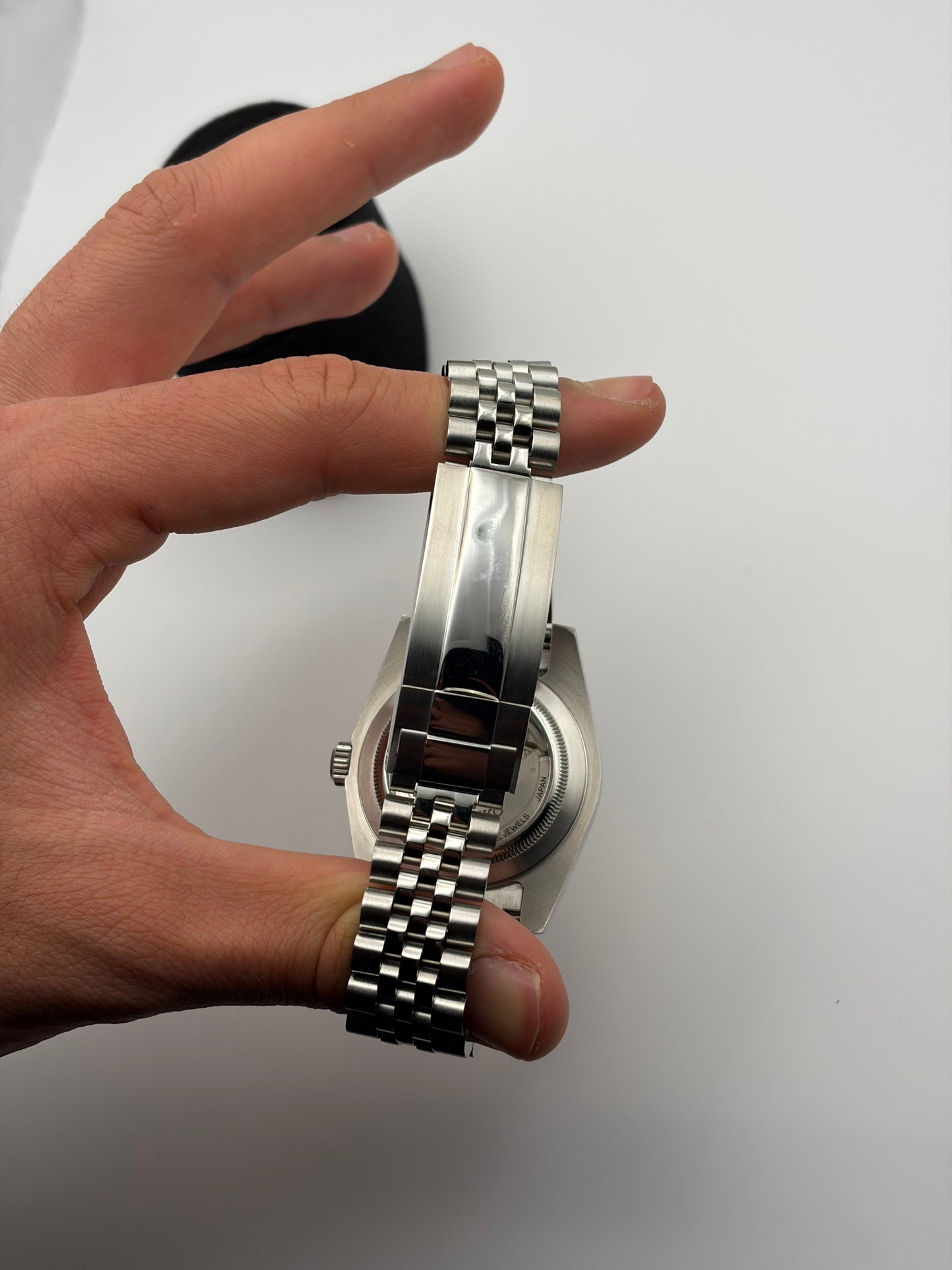Oyster perpetual Pink Seiko Mod — Vue arrière