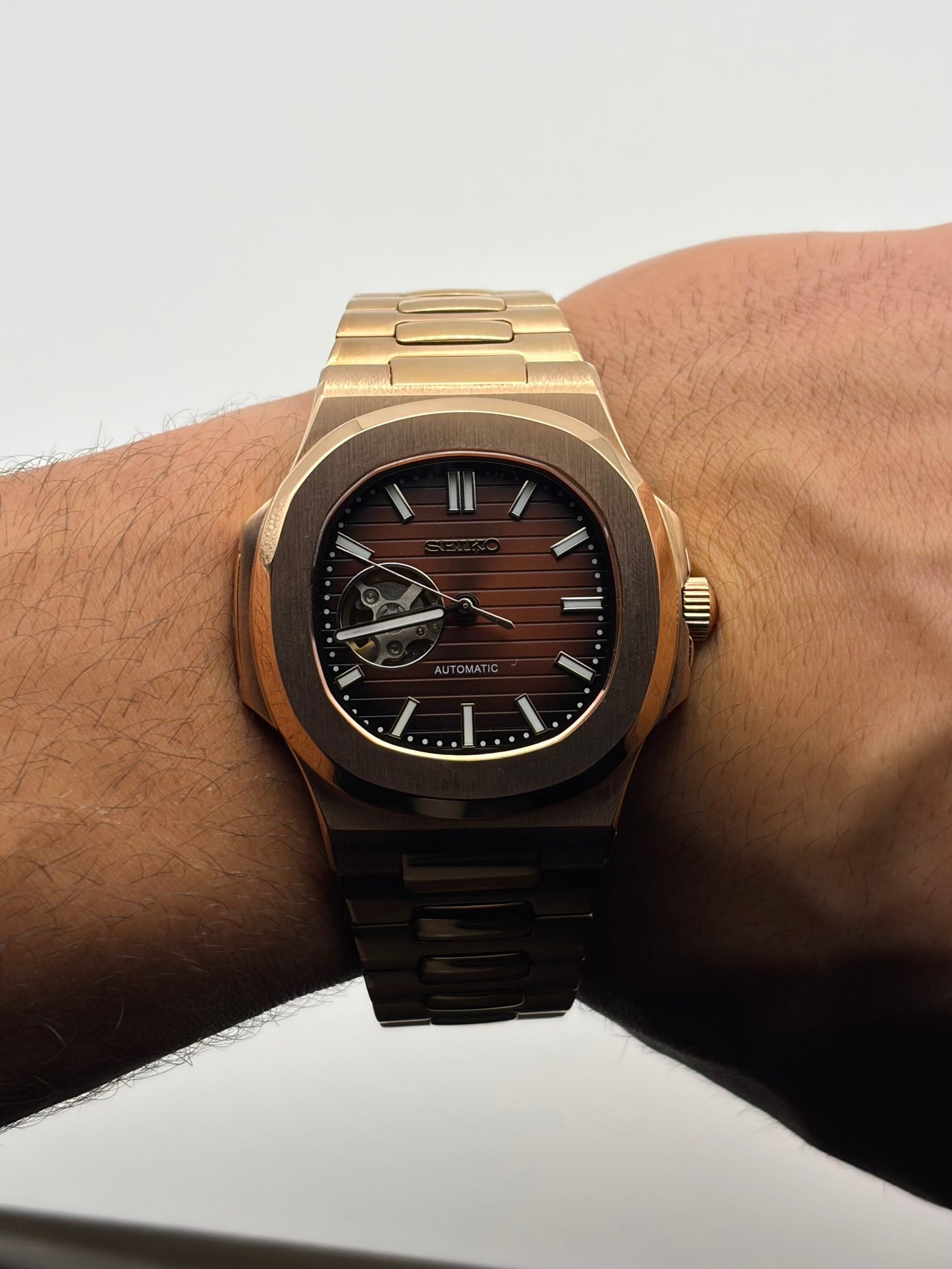 Nautilus Rose Gold chocolate open heart Seiko Mod — Au poignet