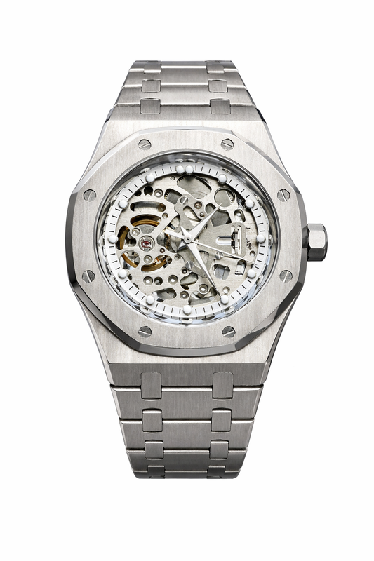 Royal Oak Skeleton Seiko Mod — Vue de face