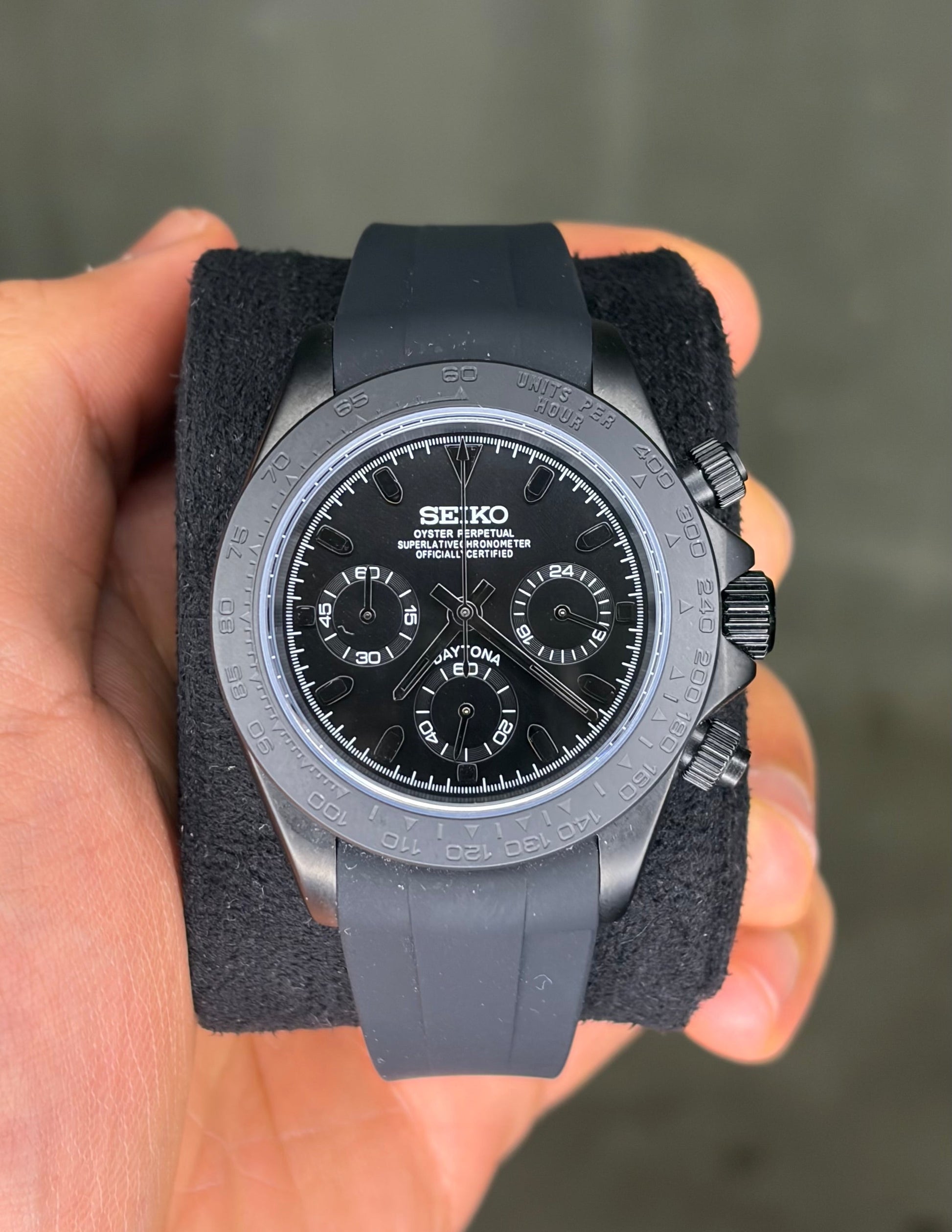 Full Black Oysterflex Daytona Seiko Mod — Détail cadran