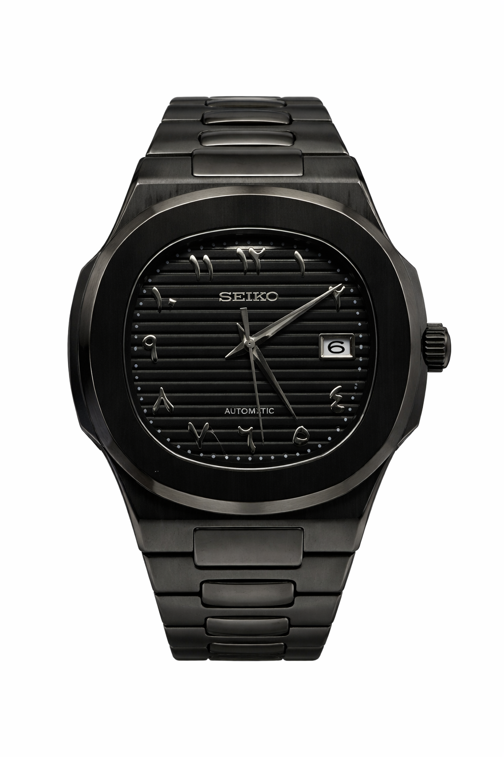 Nautilus Stealth Black Arabic Numerals Seiko Mod — Vue de face