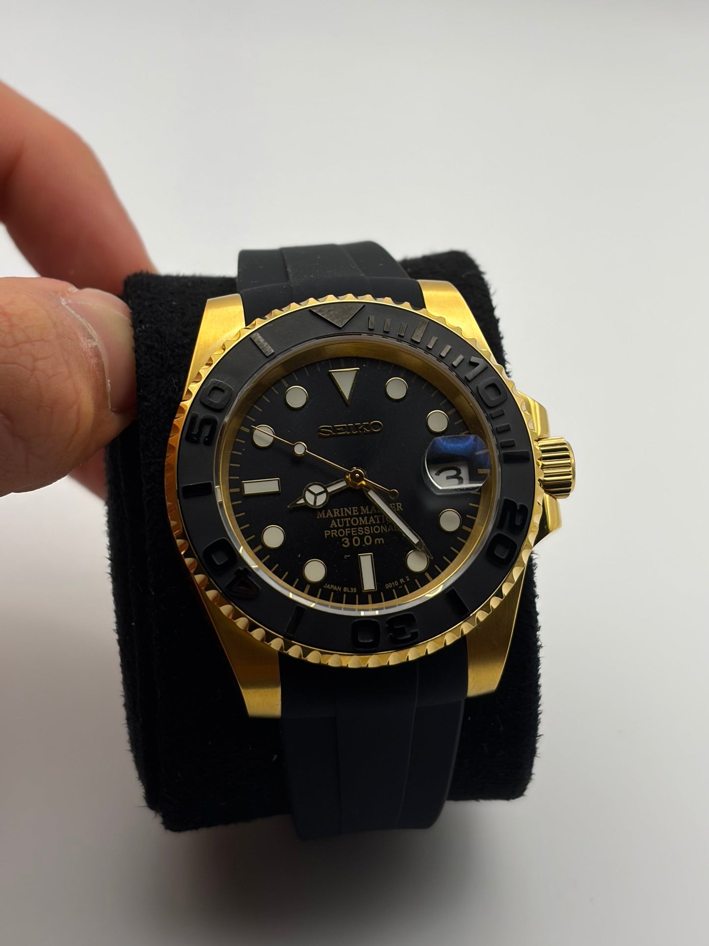 Yacht Master Yellow Gold Oysterflex Seiko Mod — Détail cadran