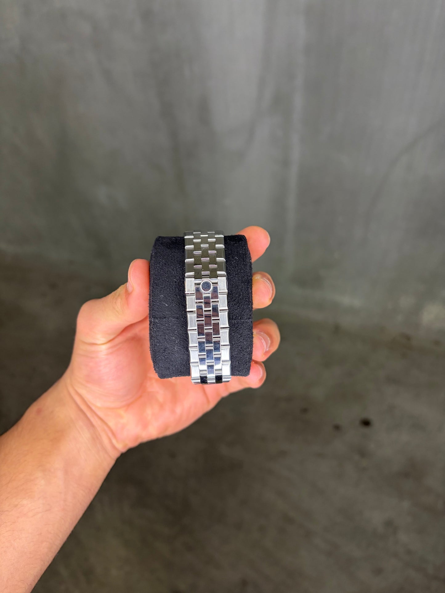 LandDweller White Dial Seiko Mod — Au poignet