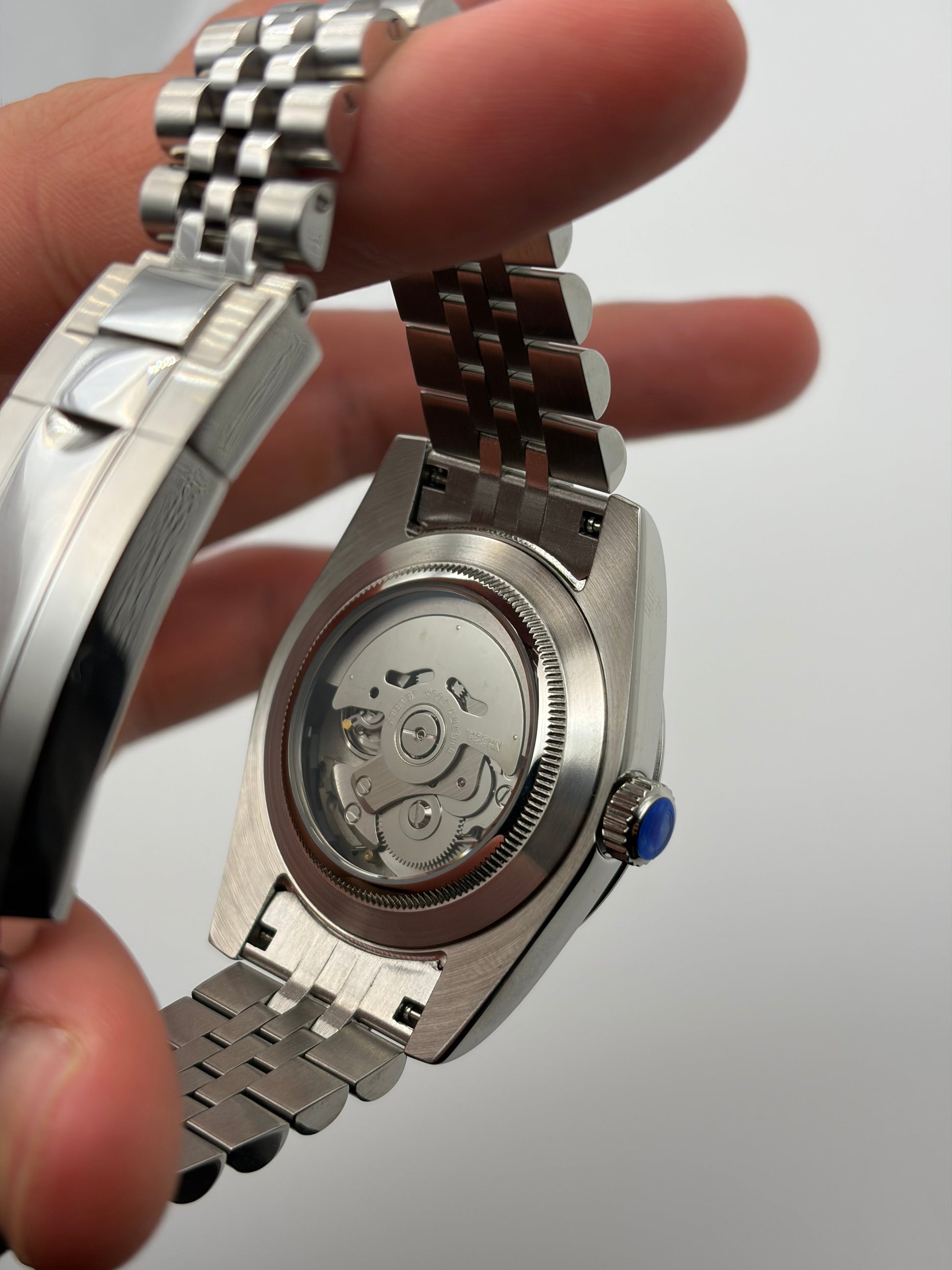 Datejust White Dial Seiko Mod — Au poignet