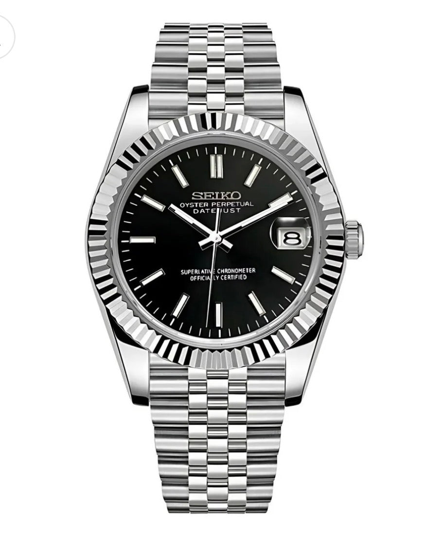 Datejust Black Dial Seiko Mod — Vue de face